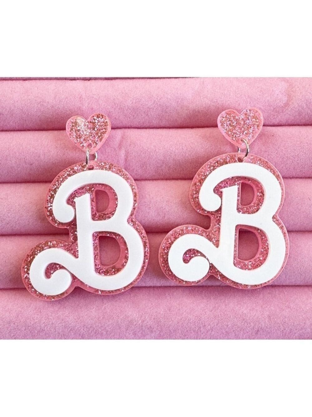 Barbie Earrings Acrylic Heart Shape Top - Picture 1 of 2